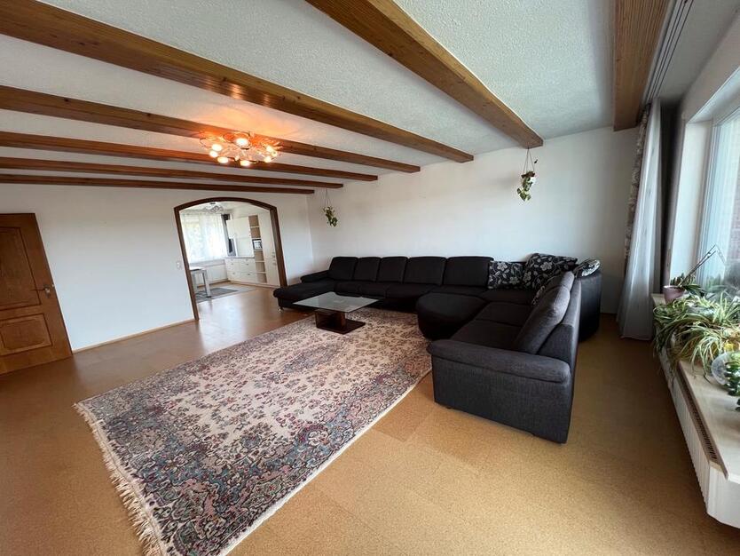 Großzügige 160m² 3-Zimmer Wohnung mit Wintergarten & Extra-Büro