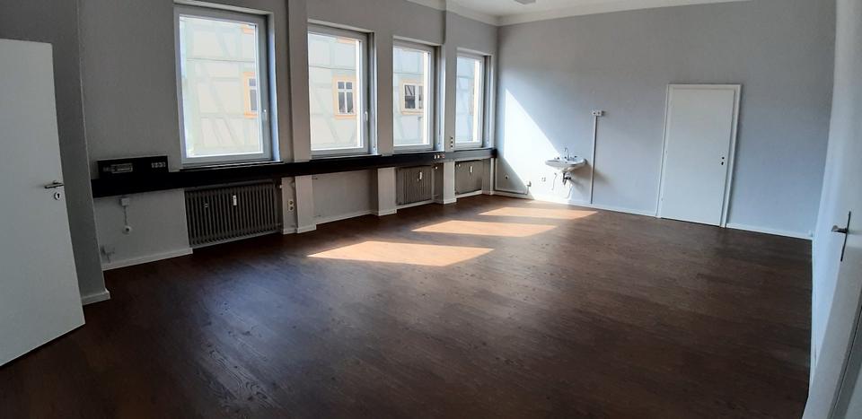 Gewerbeobjekt Buchen (Odenwald) - 1.350&euro; | Angebot:24537642