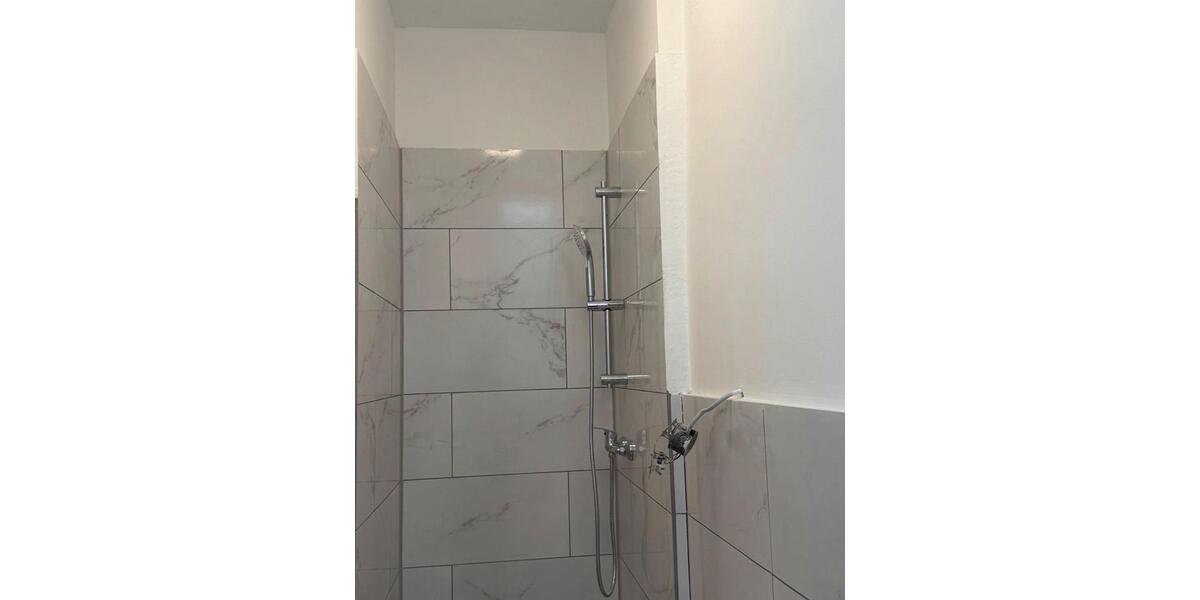 Mindestmietdauer langzeit Altbauwohnung stilvoll renoviert. 3.0G 2 zimmer