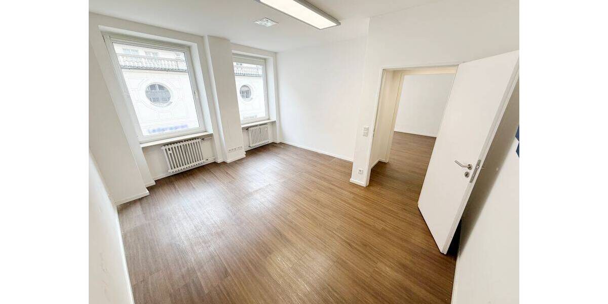 Gewerbeobjekt München Altstadt-Lehel - 1 Zimmer, 360 m&sup2;, 9.500&euro; | Angebot:26190168