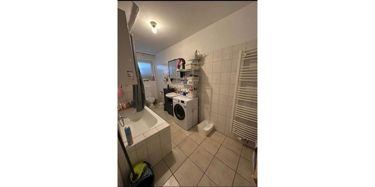 Etagenwohnung Ludwigshafen am Rhein Ludwigshafen-Hemshof - 2 Zimmer, 65 m&sup2;, 850&euro; | Angebot:26038599