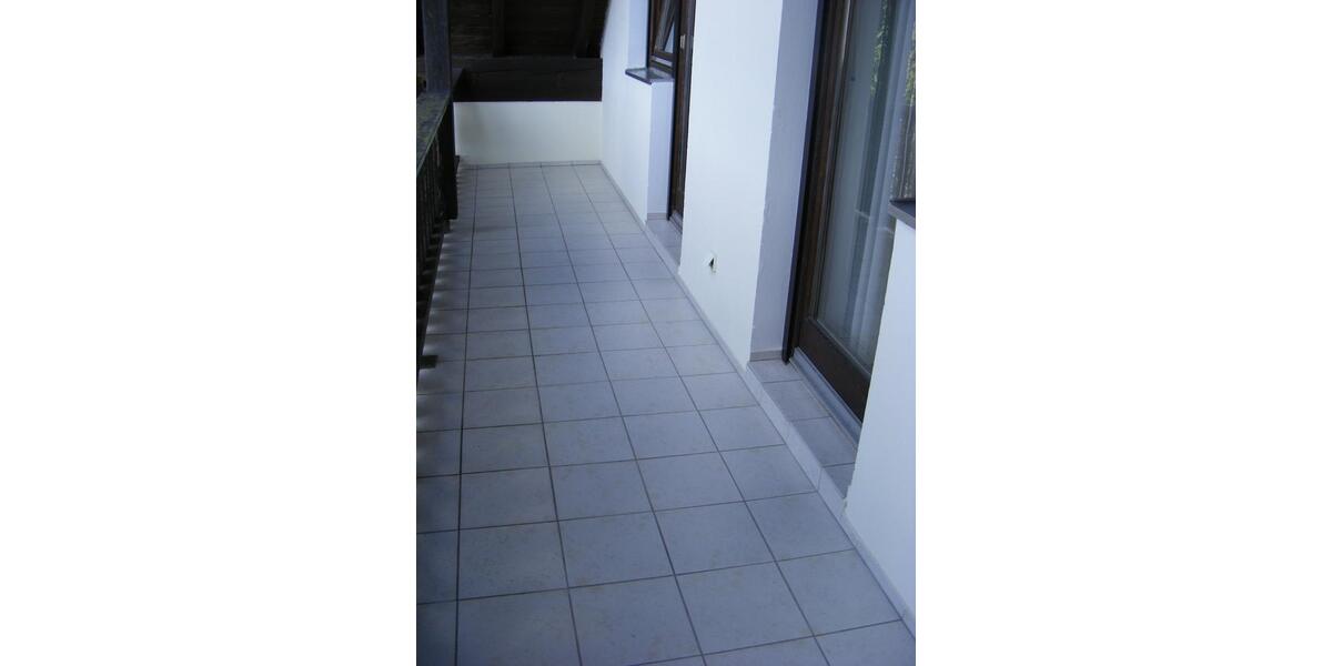 Dachgeschoßwohnung Hengersberg - 2 Zimmer, 620&euro; | Angebot:23570466