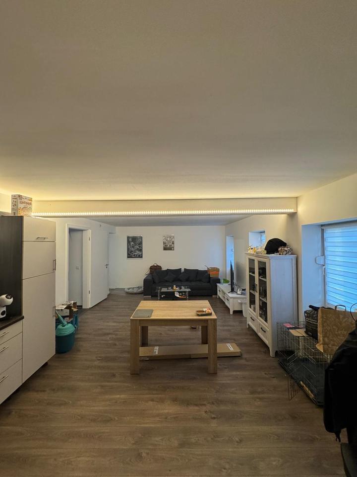 moderne geräumige 2 Zimmer Wohnung in zentraler Lage in Bildstock zimmer