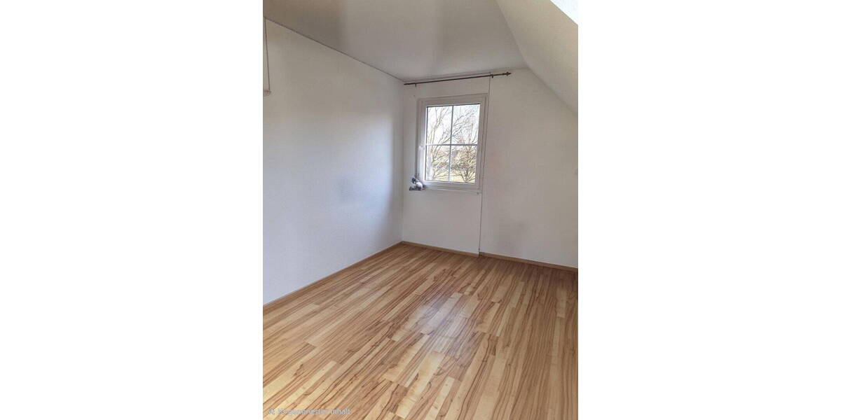 Einfamilienhaus Berlin Biesdorf - 5 Zimmer, 144 m&sup2;, 2.450&euro; | Angebot:26155654