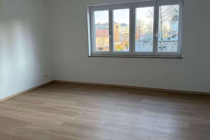 Wohnung Weiden - 4 Zimmer, 90 m&sup2;, 670&euro; | Angebot:24822003