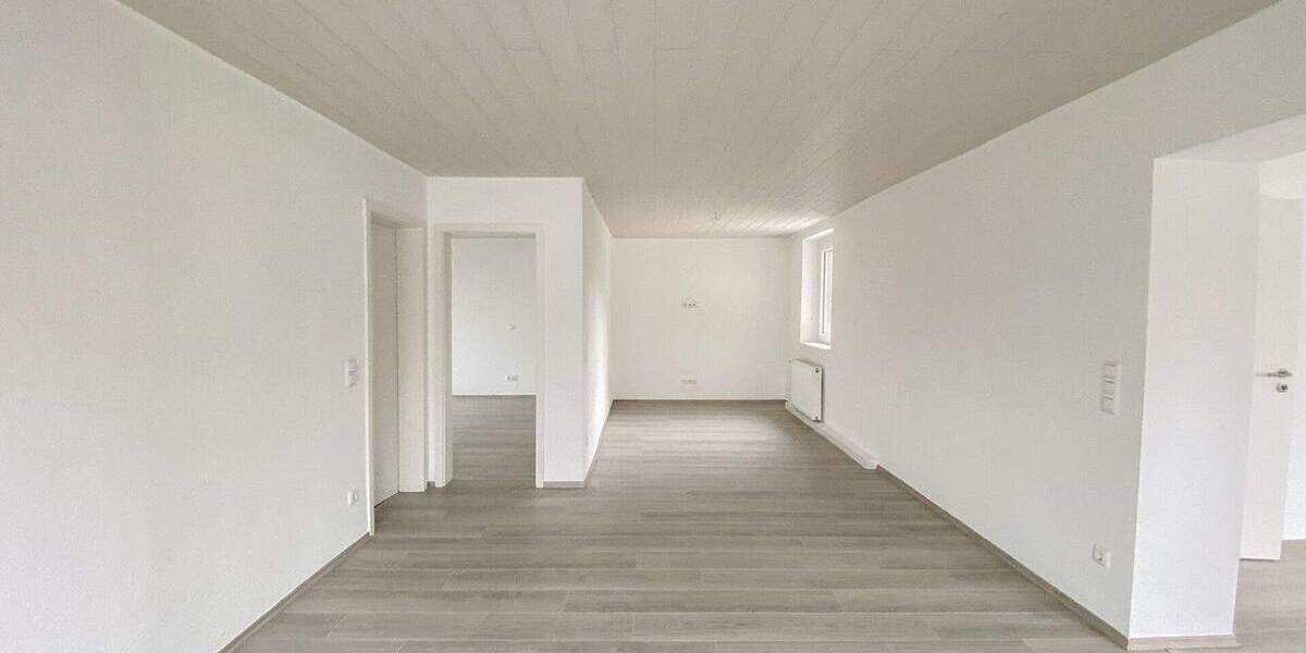 Etagenwohnung Übach-Palenberg Zweibrüggen - 3 Zimmer, 81 m&sup2;, 650&euro; | Angebot:24846776