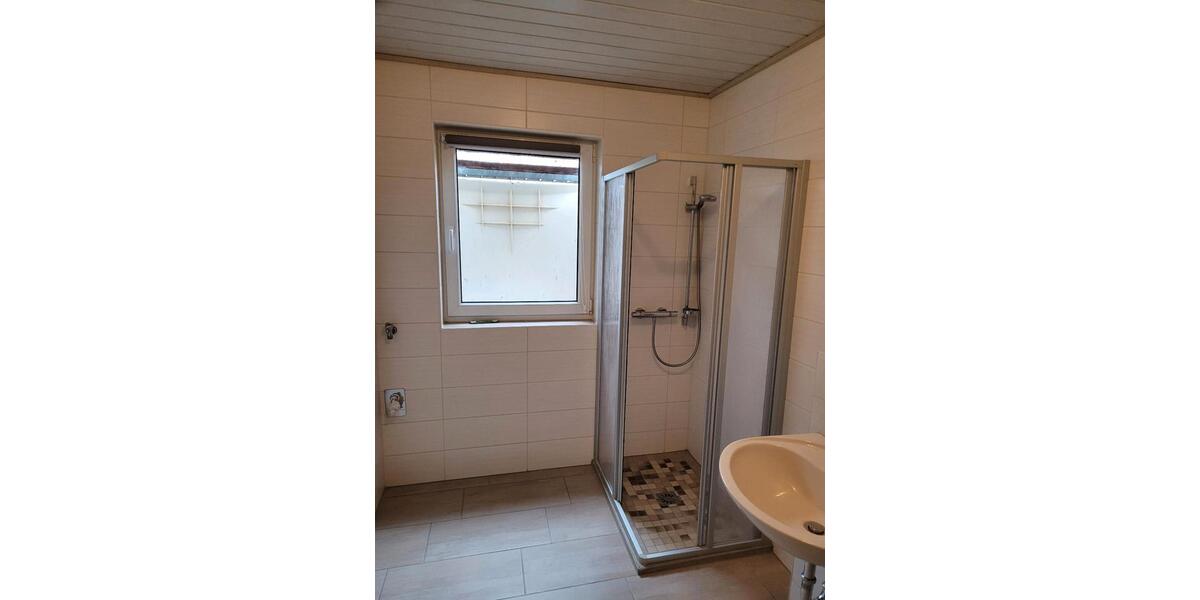Erdgeschoßwohnung Görlitz Klingewalde - 2 Zimmer, 62 m&sup2;, 561&euro; | Angebot:25308483
