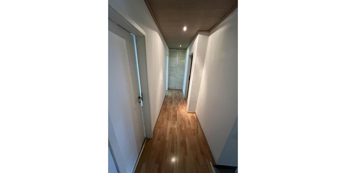 Maisonettenwohnung Rodgau - 4 Zimmer, 135 m&sup2;, 1.600&euro; | Angebot:24842034