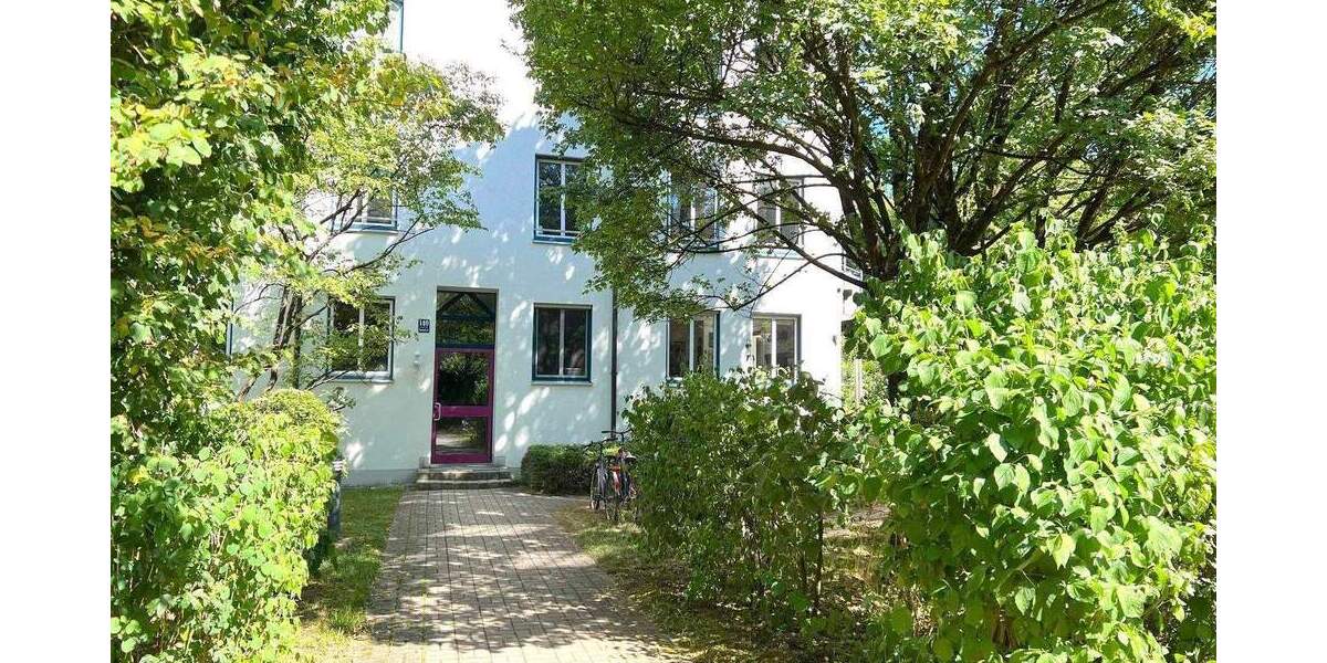 Etagenwohnung München Bogenhausen - 4 Zimmer, 115 m&sup2;, 2.490&euro; | Angebot:25279804