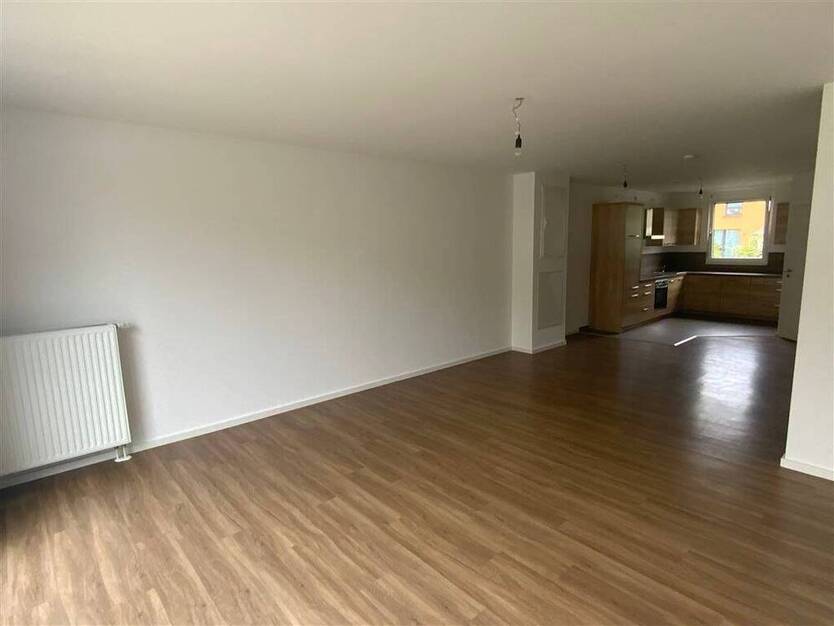 Reihenhaus in Rönnebeck mit ca. 141 m² Wohnfläche, Terrasse und Gartenanteil - höchster Wohnkomfort an der schönen Weser
