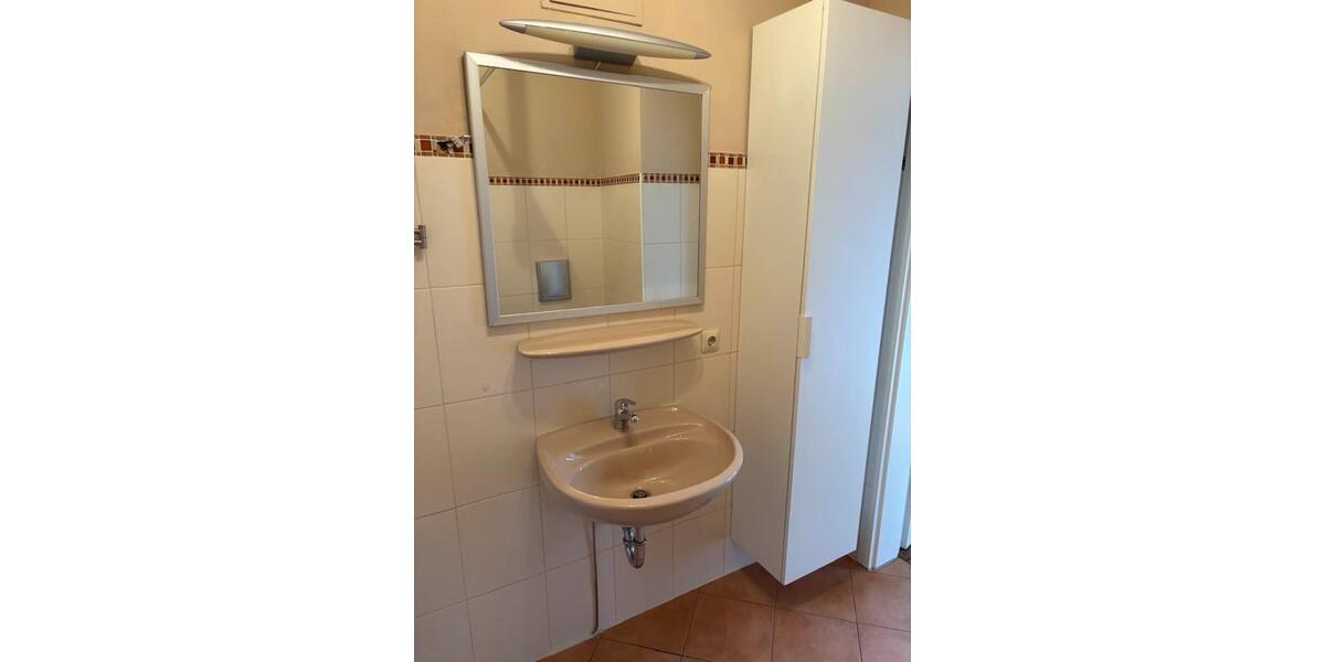 Etagenwohnung Kronach - 1 Zimmer, 27 m&sup2;, 350&euro; | Angebot:25351672