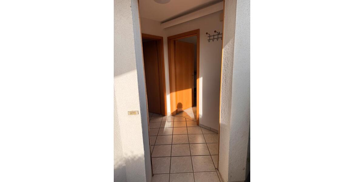 Etagenwohnung Mehren - 3 Zimmer, 38 m&sup2;, 530&euro; | Angebot:25868750