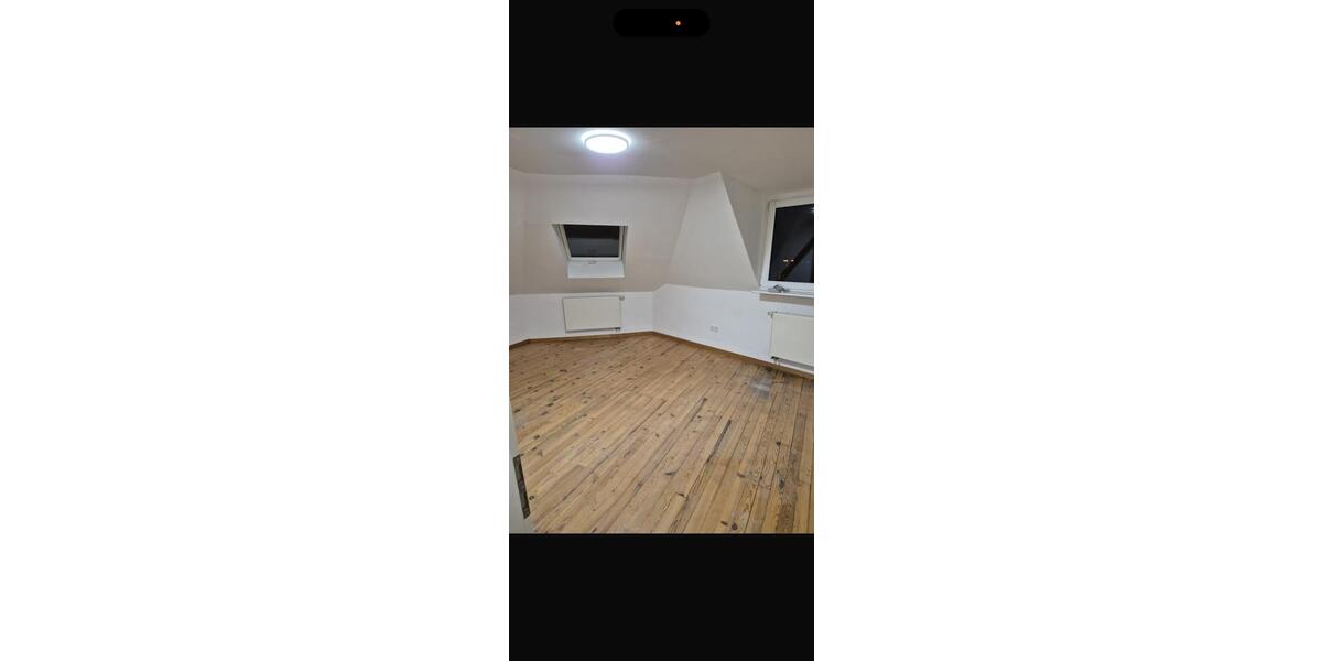 Wohnen auf Zeit Saarbrücken - 3 Zimmer, 84 m&sup2;, 450&euro; | Angebot:26603131