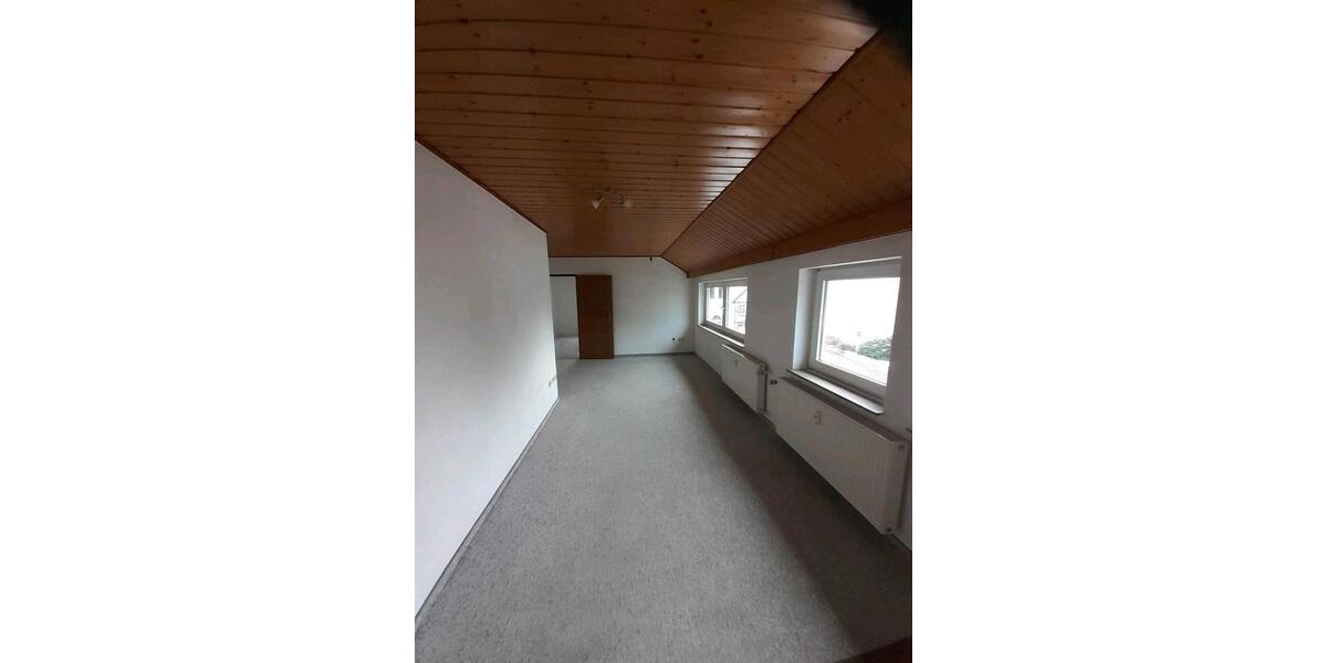 Dachgeschoßwohnung Horn-Bad Meinberg Bad Meinberg - 2 Zimmer, 61 m&sup2;, 458&euro; | Angebot:26585333