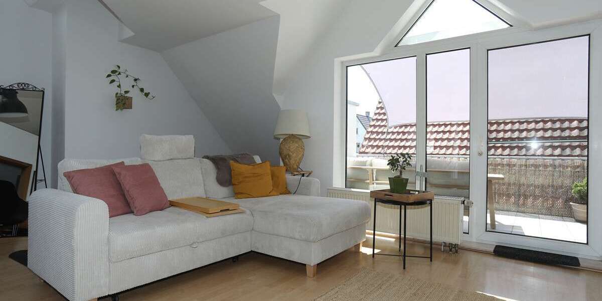 Etagenwohnung Kirchheim/Neck Neck - 2 Zimmer, 81 m&sup2;, 860&euro; | Angebot:26919437