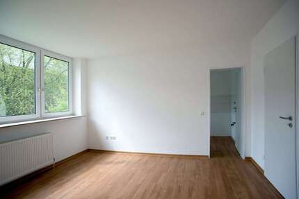 Wohnung zum Mieten in Duisburg 410 € 34 m²