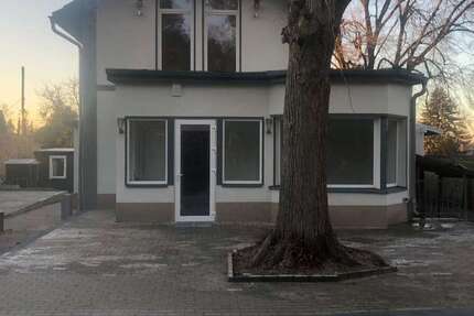 Haus Berlin Treptow-Köpenick - 8 Zimmer, 184 m&sup2;, 2.500&euro; | Angebot:26100360