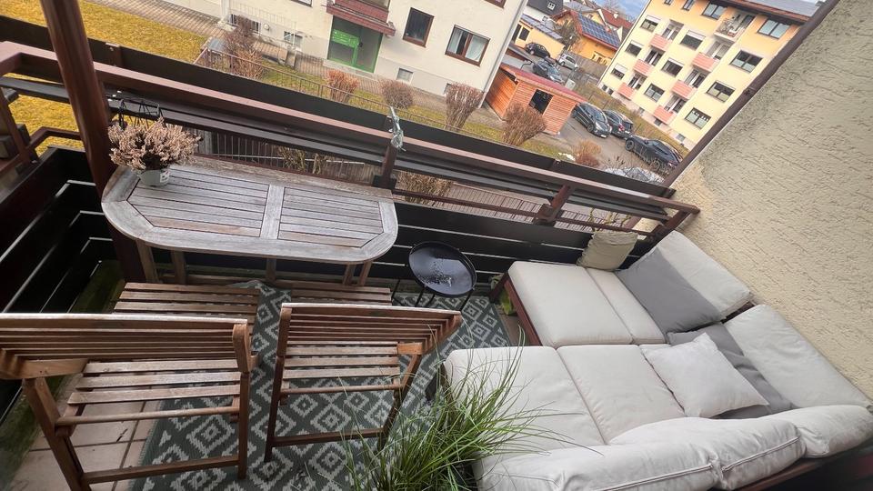 Etagenwohnung Traunstein - 3 Zimmer, 75 m&sup2;, 700&euro; | Angebot:25005336