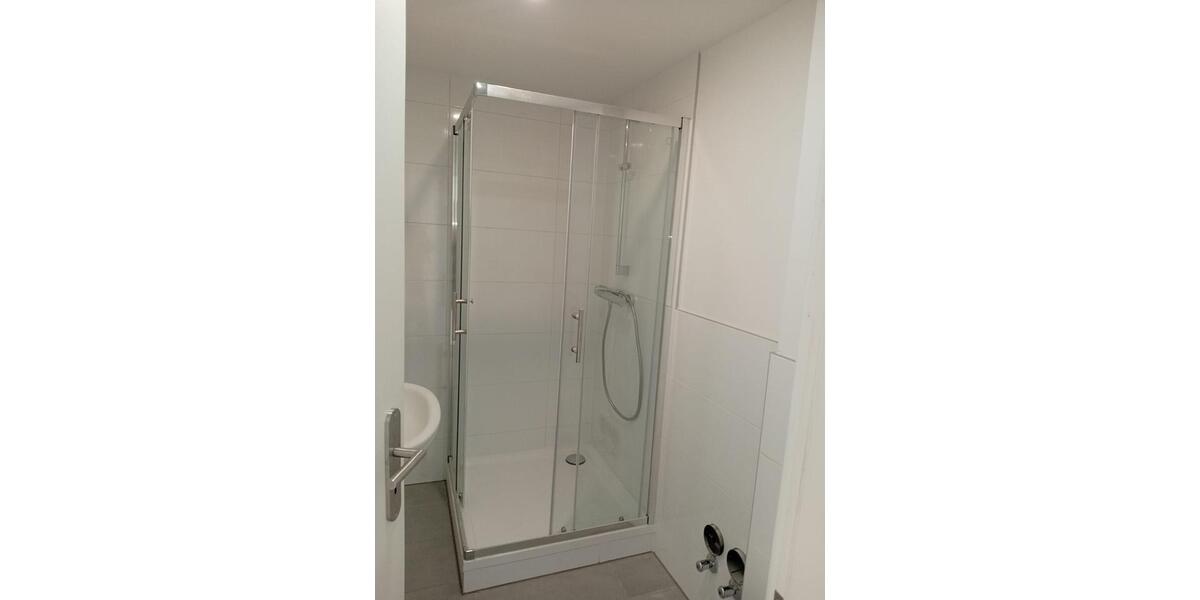 Dachgeschoßwohnung Schiffweiler - 1 Zimmer, 40 m&sup2;, 475&euro; | Angebot:26407580