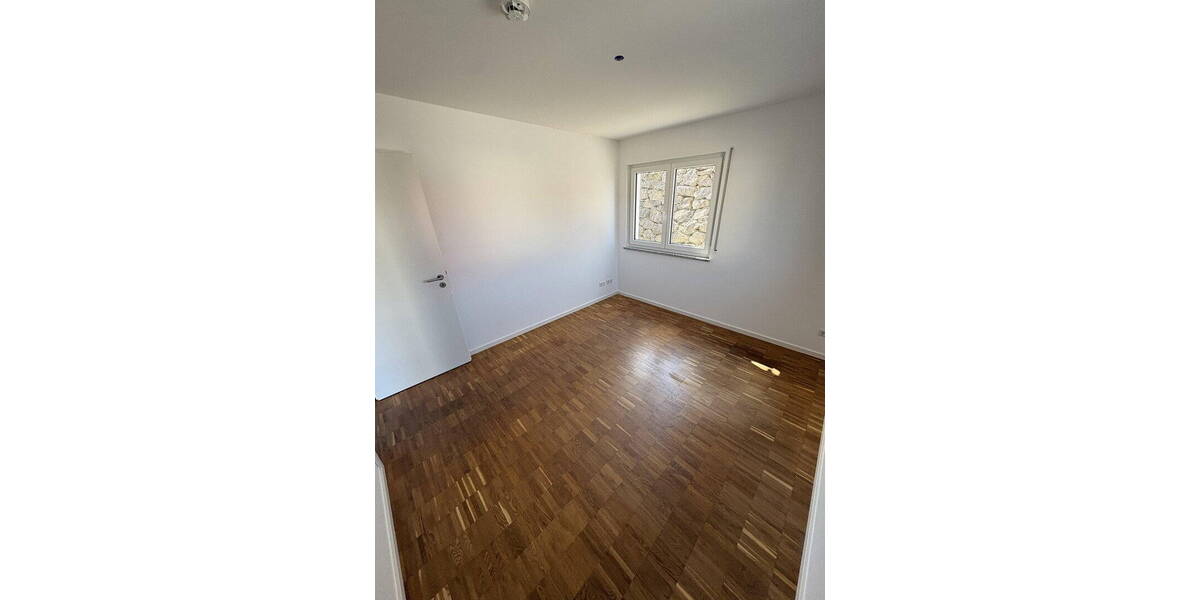 Etagenwohnung Gauting OT-Oberbrunn Oberbrunn - 3 Zimmer, 123 m&sup2;, 1.790&euro; | Angebot:26089476