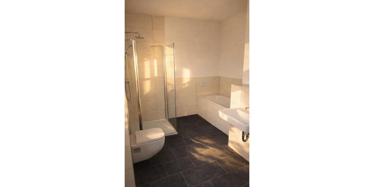 Doppelhaushälfte Magdeburg Lemsdorf - 5 Zimmer, 134 m&sup2;, 1.870&euro; | Angebot:25165626