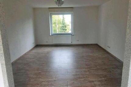 Wohnung Salzgitter - 4 Zimmer, 94 m&sup2;, 900&euro; | Angebot:24786636