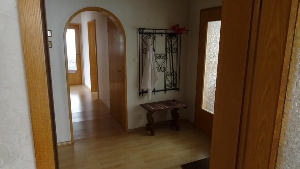 Erdgeschoßwohnung Roigheim - 3 Zimmer, 100 m&sup2;, 850&euro; | Angebot:25867096