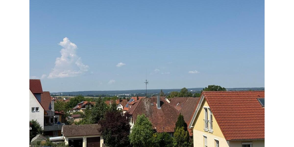 Etagenwohnung Althengstett - 4 Zimmer, 105 m&sup2;, 1.580&euro; | Angebot:23202776