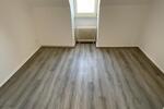 Dachgeschoßwohnung Wilhelmshaven - 3 Zimmer, 55 m&sup2;, 399&euro; | Angebot:26561455