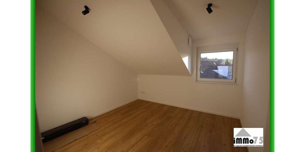 Dachgeschoßwohnung Illingen - 3.5 Zimmer, 76 m&sup2;, 1.064&euro; | Angebot:26701283