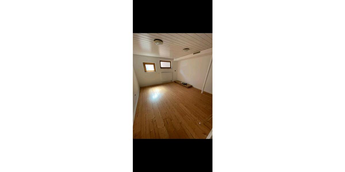 Etagenwohnung Mühlhausen - 2 Zimmer, 51 m&sup2;, 650&euro; | Angebot:25045535