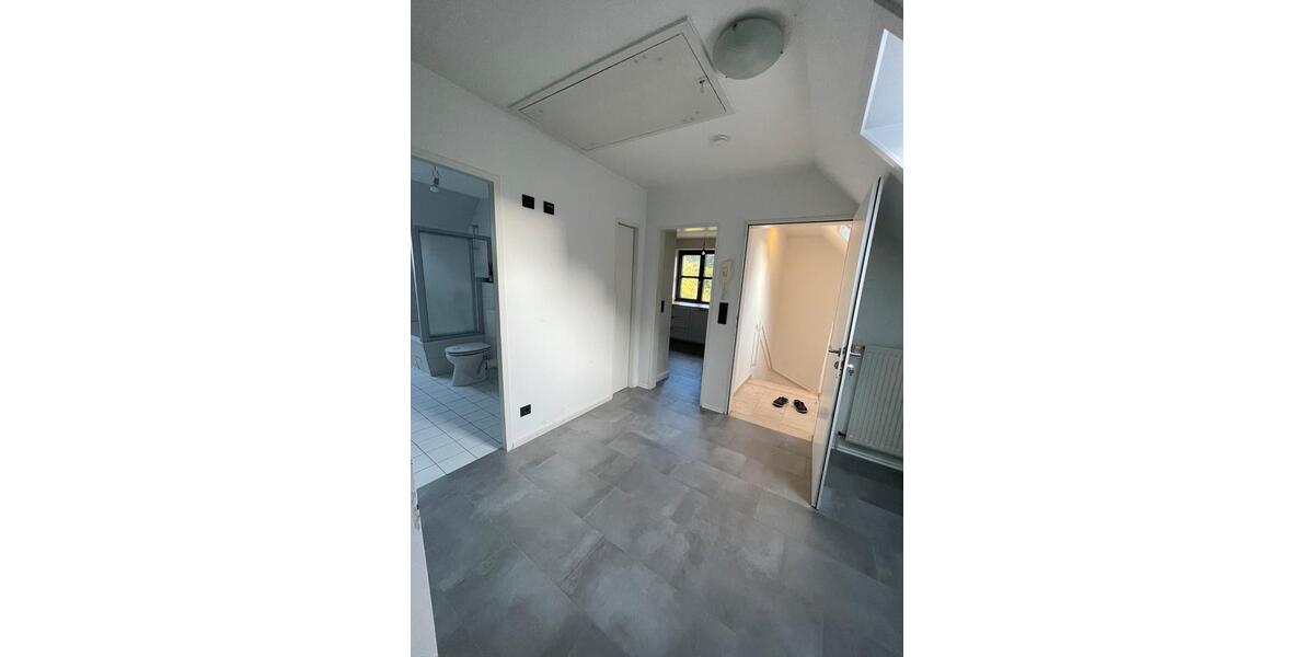 Dachgeschoßwohnung Probsteierhagen - 3 Zimmer, 95 m&sup2;, 1.295&euro; | Angebot:26697335