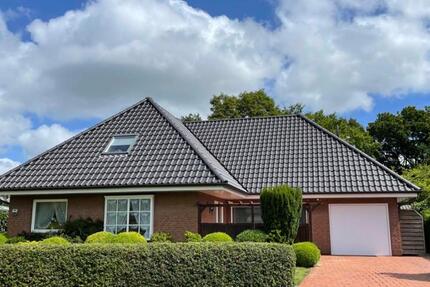 Haus Husum - 7 Zimmer, 181 m&sup2;, 1.850&euro; | Angebot:26563609