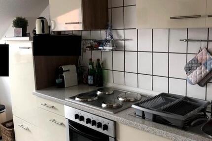 Wunderschöne 2-Zimmer DG Wohnung zu vermieten zimmer