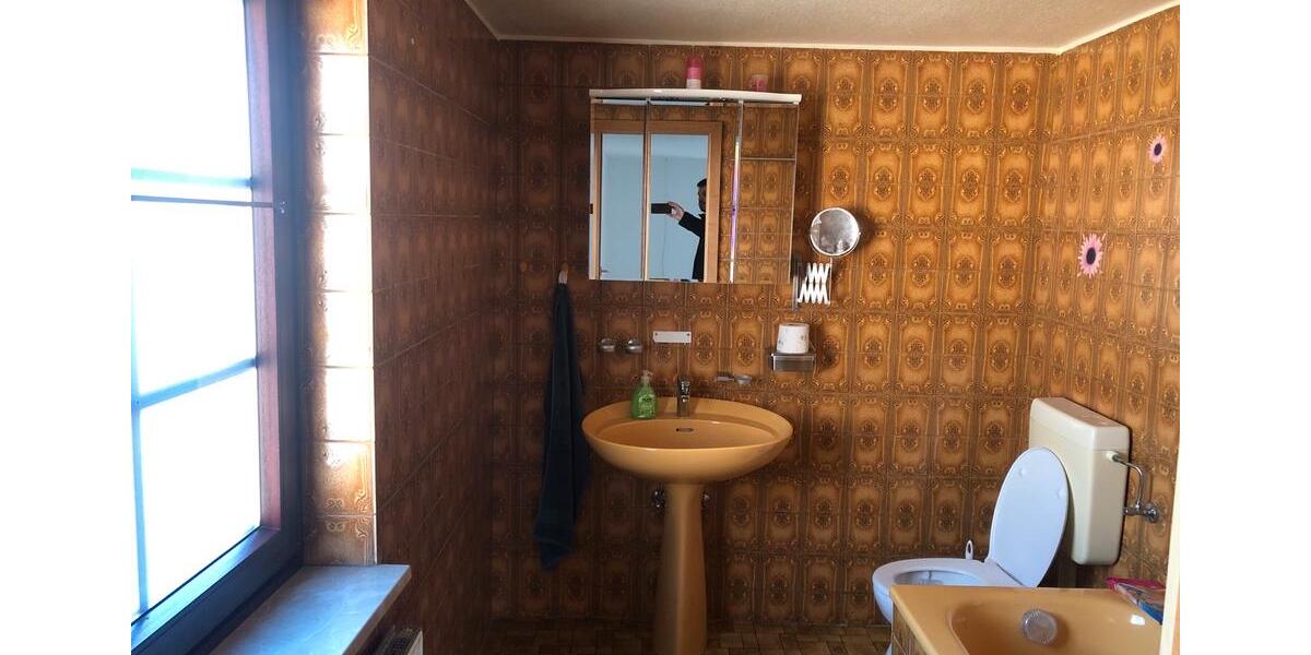 Einfamilienhaus Einbeck - 5 Zimmer, 140 m&sup2;, 980&euro; | Angebot:25018149