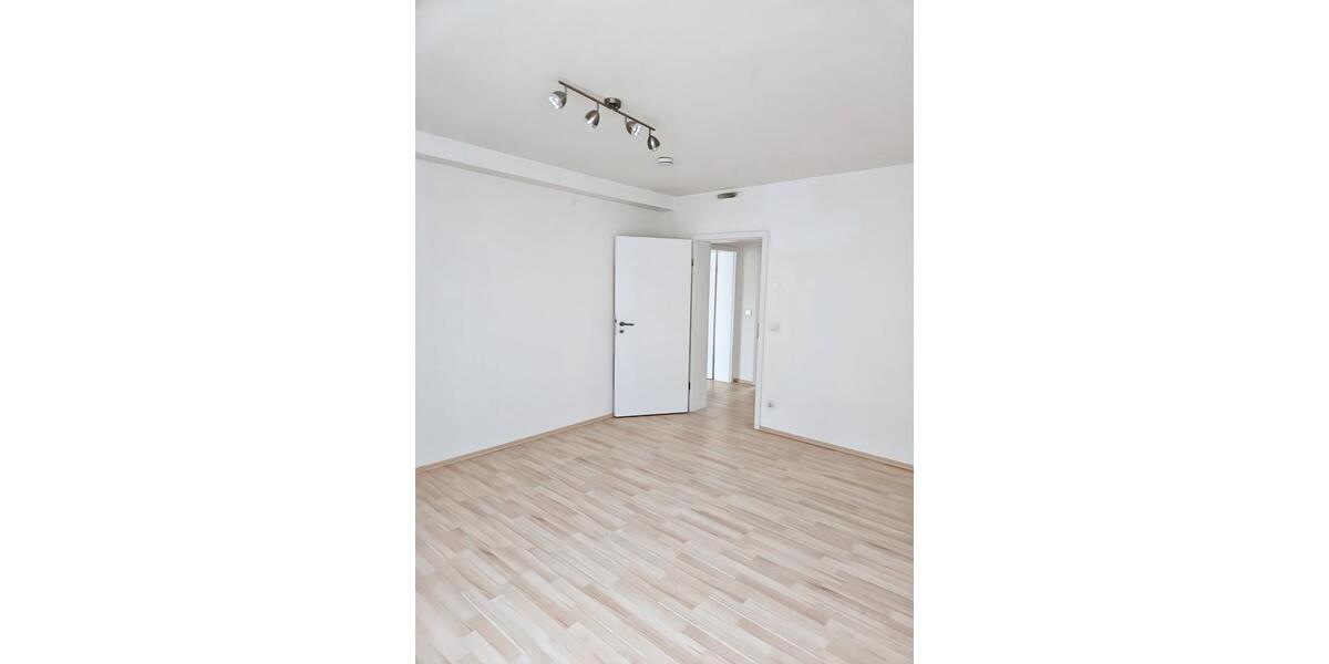 Etagenwohnung Bad Staffelstein - 3 Zimmer, 73 m&sup2;, 830&euro; | Angebot:26424673