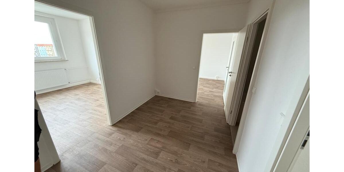 Etagenwohnung Bentwisch - 4 Zimmer, 78 m&sup2;, 563&euro; | Angebot:24523600