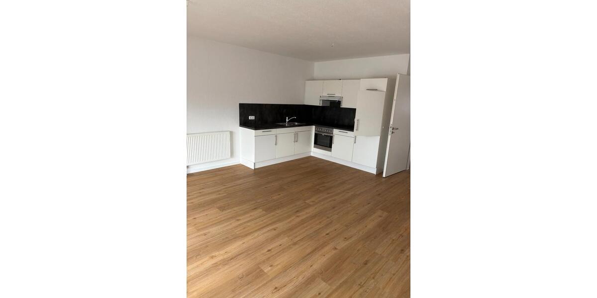 Etagenwohnung Sande - 3 Zimmer, 77 m&sup2;, 525&euro; | Angebot:26365604