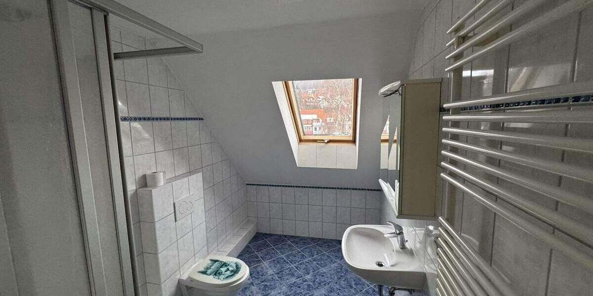 Etagenwohnung Bad Salzdetfurth - 4 Zimmer, 90 m&sup2;, 780&euro; | Angebot:24812410