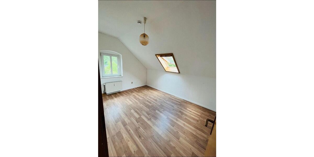 Etagenwohnung Olbernhau - 2 Zimmer, 45 m&sup2;, 210&euro; | Angebot:26477529