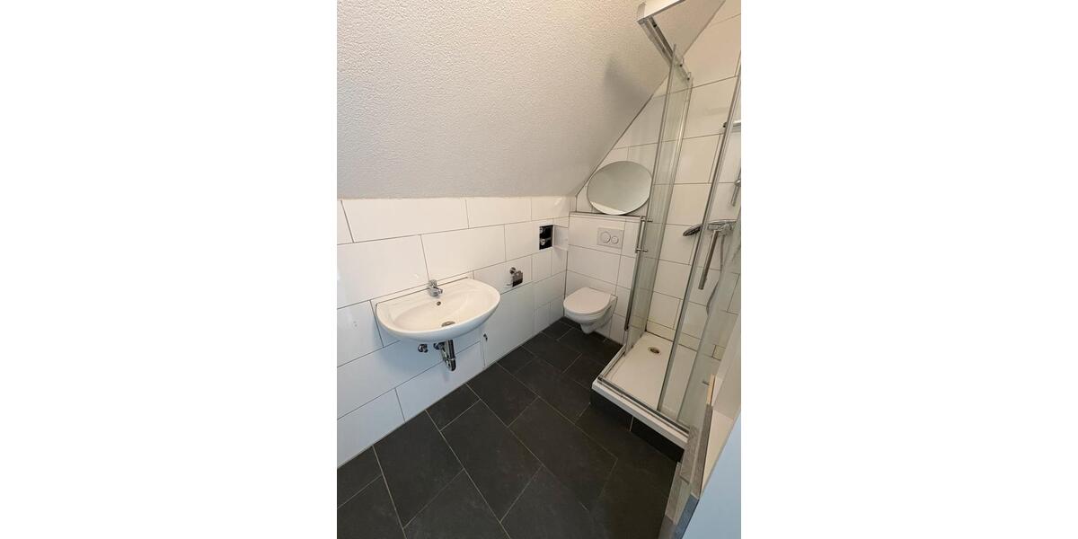 Dachgeschoßwohnung Bitz - 2 Zimmer, 60 m&sup2;, 500&euro; | Angebot:25961936