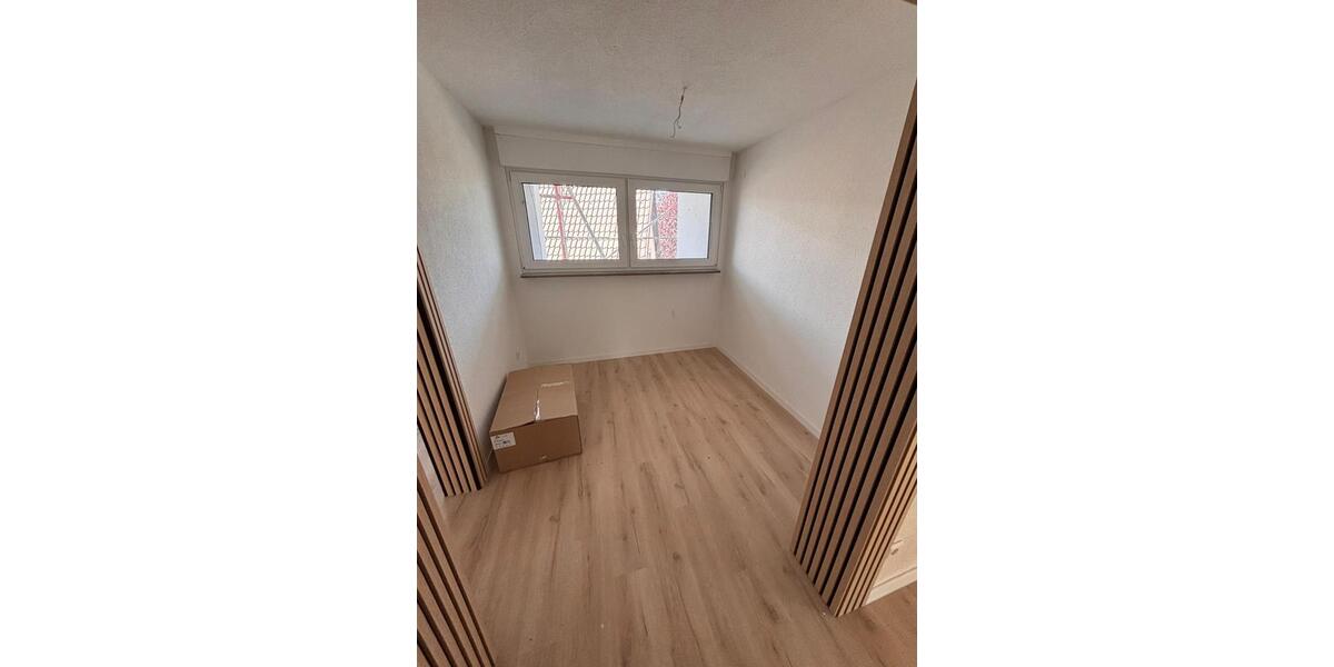 Erdgeschoßwohnung Allmersbach im Tal - 4 Zimmer, 87 m&sup2;, 1.200&euro; | Angebot:26381710