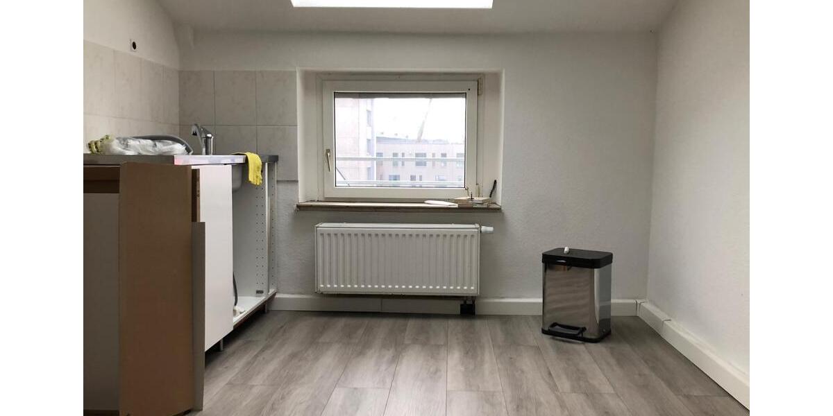 2-Zimmer Dachgeschoss Wohnung 2 zimmer