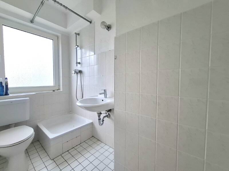 Etagenwohnung Minden Innenstadt - 3 Zimmer, 50 m&sup2;, 649&euro; | Angebot:26568576