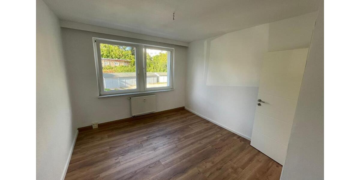 Etagenwohnung Zschopau - 3 Zimmer, 58 m&sup2;, 378&euro; | Angebot:25906747