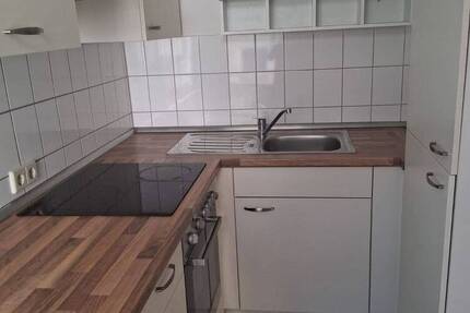 WG taugliche 3-R-Wohnung mit EBK. im 2.OG ca.65 m² in MD- Sudenburg zu vermieten !