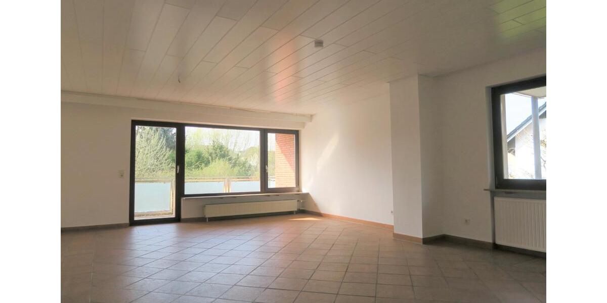 Erdgeschoßwohnung Schwalbach - 3 Zimmer, 113 m&sup2;, 850&euro; | Angebot:26270838