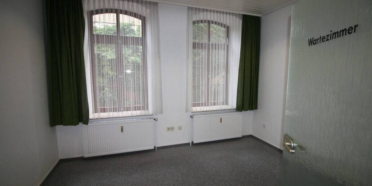 Gewerbeobjekt Scheeßel - 4 Zimmer, 116 m&sup2;, 850&euro; | Angebot:25771485