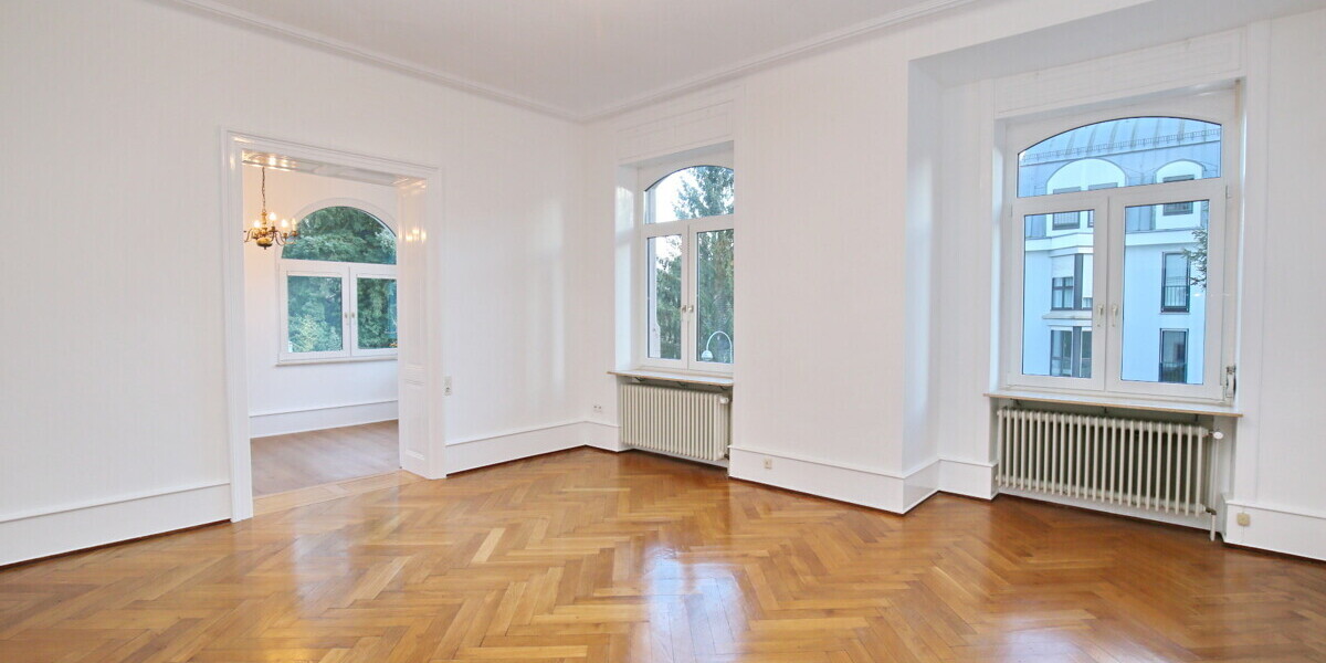 Aufwändig renovierte Altbauwohnung in prachtvollem Jugendstilgebäude - 4- Baden-Baden Baden | Angebot:26144232