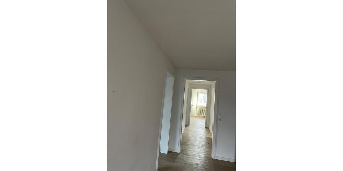 Gemütliche Dachgeschosswohnung 3.5 zimmer